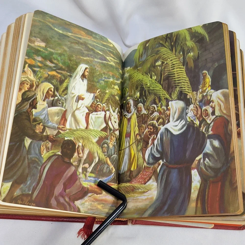 Vintage 1954 The Prayer Book Catholic Press Life of Christ Red Gilt Illustrated